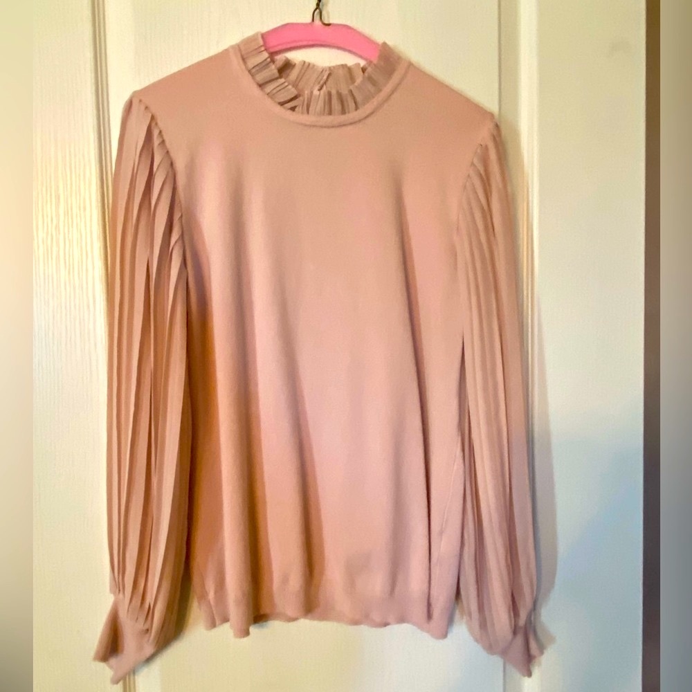 Adrianna Papell sweater/blouse